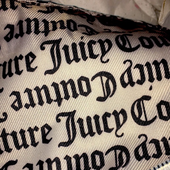 Cute Backpack 👀 - Picture 3 of 4